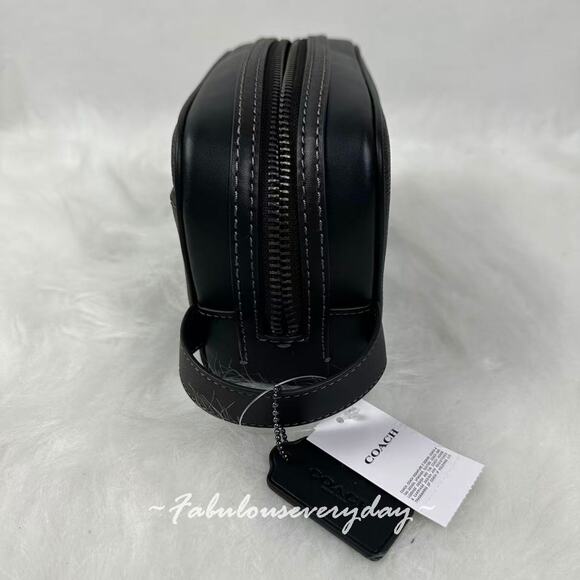 Coach Small Travel Kit In Signature Camo Print In Grey Multi CX879 NWT - Picture 5 of 8